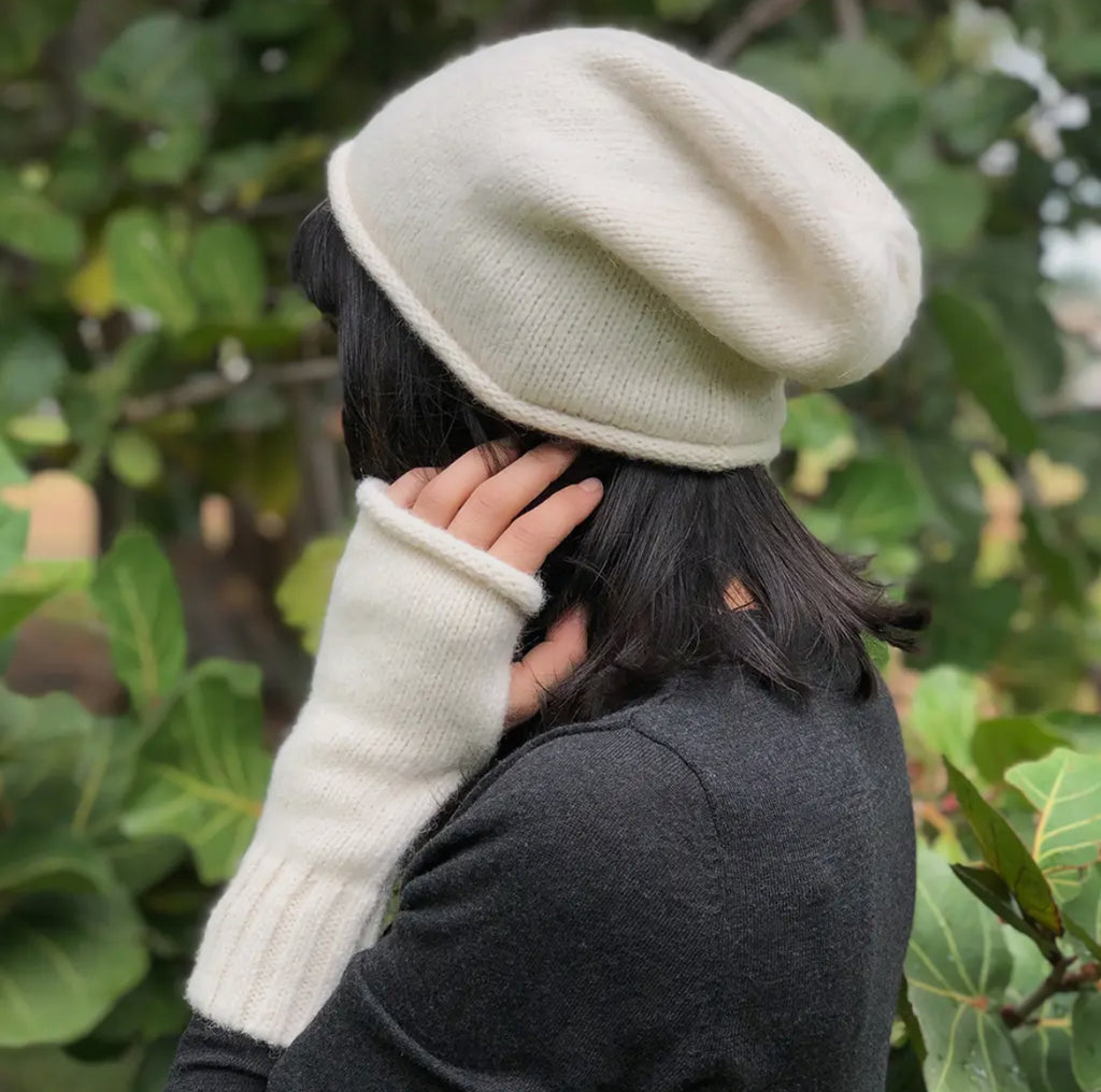 Gray Interwoven Alpaca Gloves