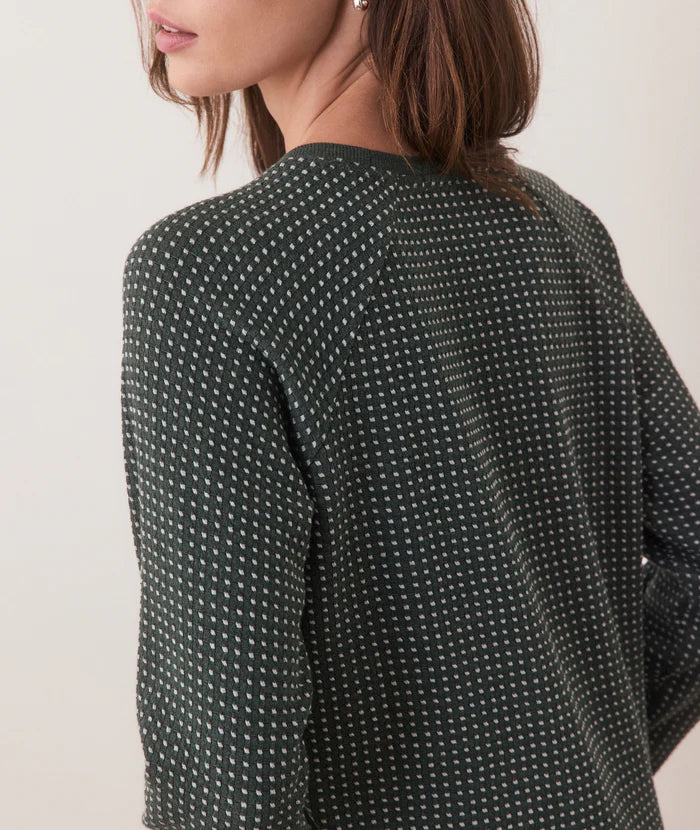 Daisy Textured Raglan - Green Gables